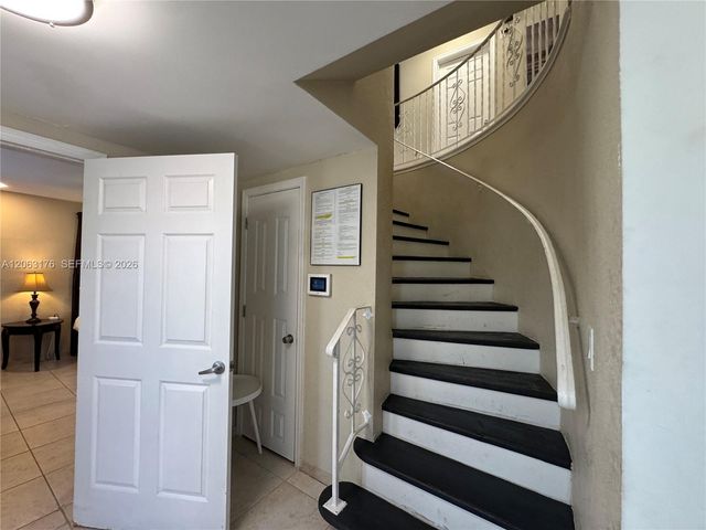 1660 NE 25th Avenue, Pompano Beach, FL 33062
