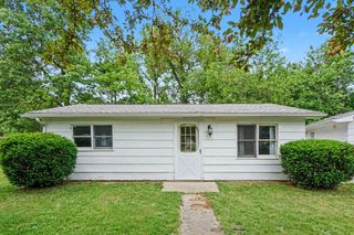 430 11th Avenue, Three Rivers City, MI 49093