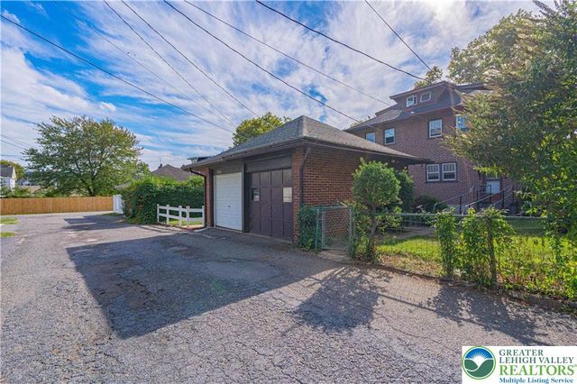 1030 North New Street, Bethlehem City, PA 18018