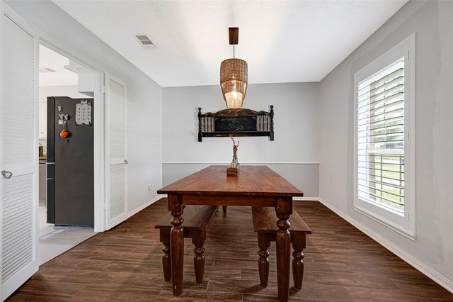 27113 S Harlan Lane, Conroe, TX 77385