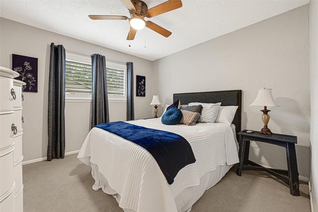 27113 S Harlan Lane, Conroe, TX 77385
