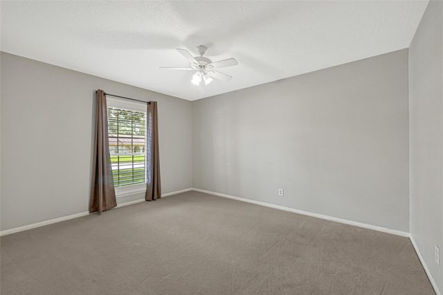 27113 S Harlan Lane, Conroe, TX 77385