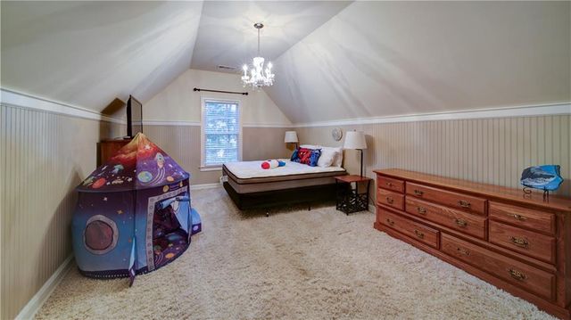 5580 Point West Drive, Oakwood, GA 30566