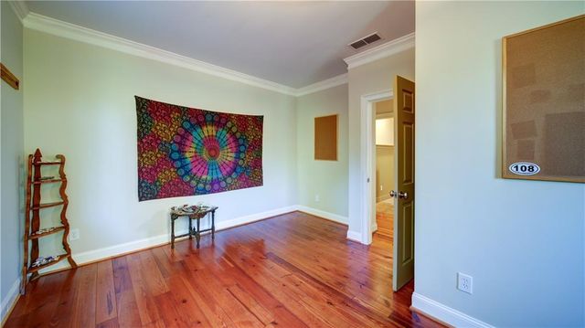 5580 Point West Drive, Oakwood, GA 30566