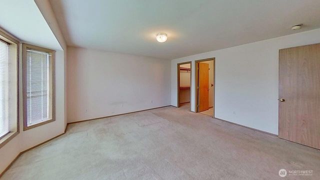 11216 223RD Avenue Ct E, Buckley, WA 98321