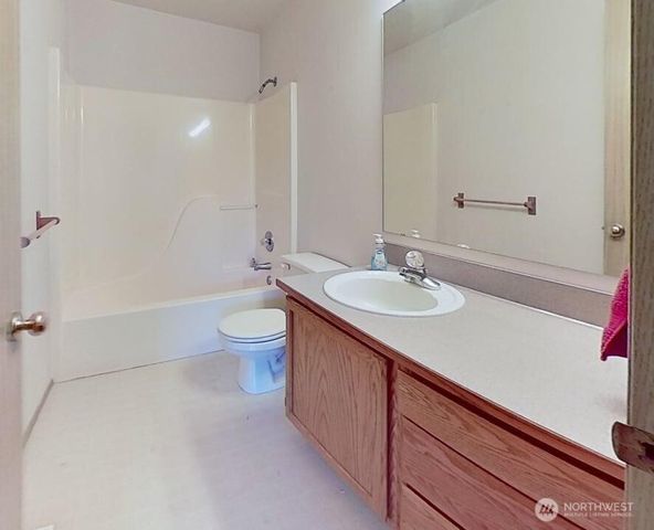 11216 223RD Avenue Ct E, Buckley, WA 98321