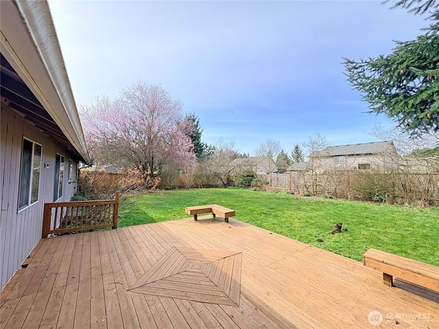 11216 223RD Avenue Ct E, Buckley, WA 98321