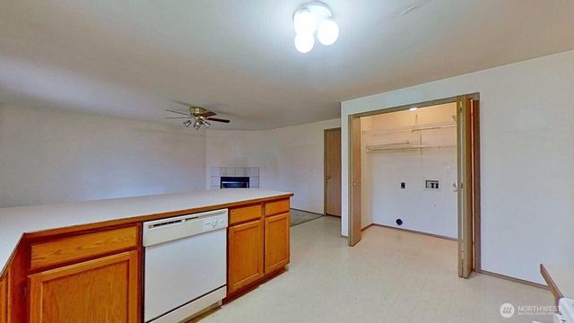 11216 223RD Avenue Ct E, Buckley, WA 98321