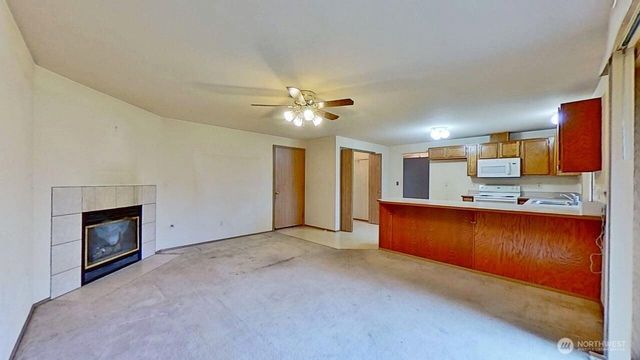 11216 223RD Avenue Ct E, Buckley, WA 98321