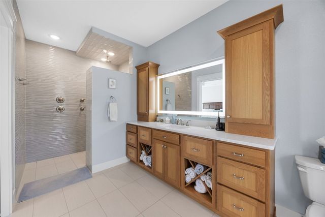 4210 Wright Brothers Boulevard E, Ely, IA 52227