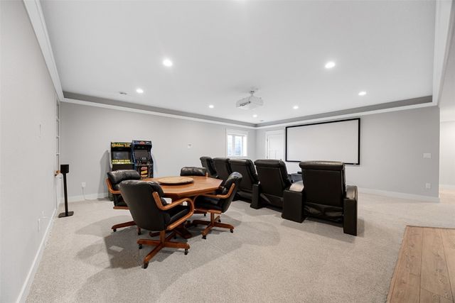 4210 Wright Brothers Boulevard E, Ely, IA 52227