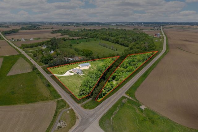 4210 Wright Brothers Boulevard E, Ely, IA 52227