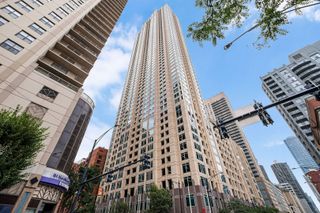 33 W Ontario Street 42ES, Chicago, IL 60654