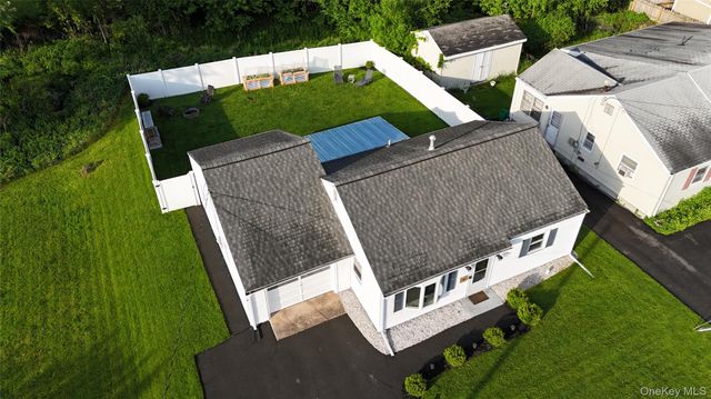 9 Maple Avenue, Garnerville, NY 10923