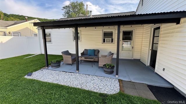 9 Maple Avenue, Garnerville, NY 10923