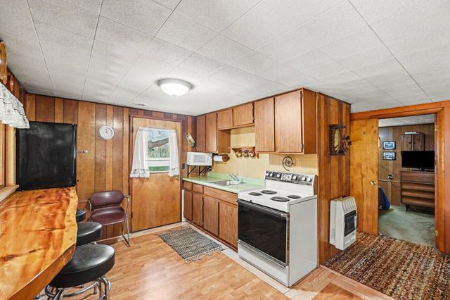 11435 Woodland Drive, Evart, MI 49631