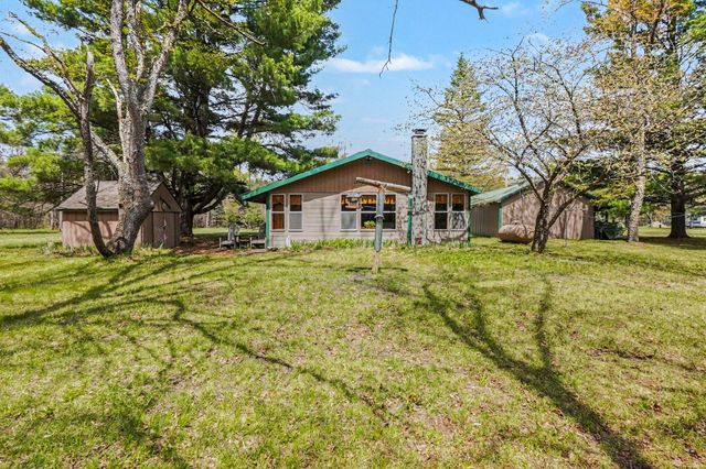 11435 Woodland Drive, Evart, MI 49631