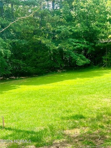 202 Millstone Court, West End, NC 27376