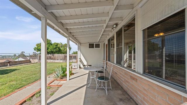 1698 Ithaca St, Chula Vista, CA 91913