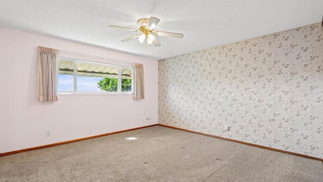 1698 Ithaca St, Chula Vista, CA 91913