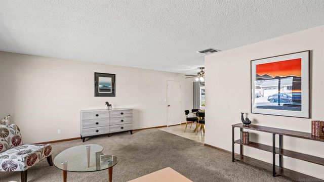 1698 Ithaca St, Chula Vista, CA 91913