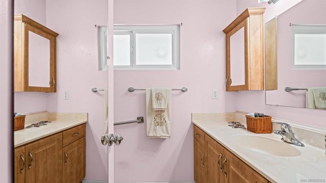 1698 Ithaca St, Chula Vista, CA 91913