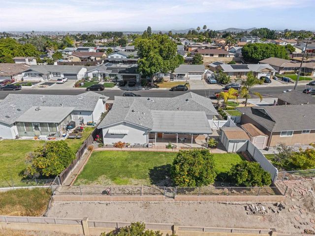 1698 Ithaca St, Chula Vista, CA 91913