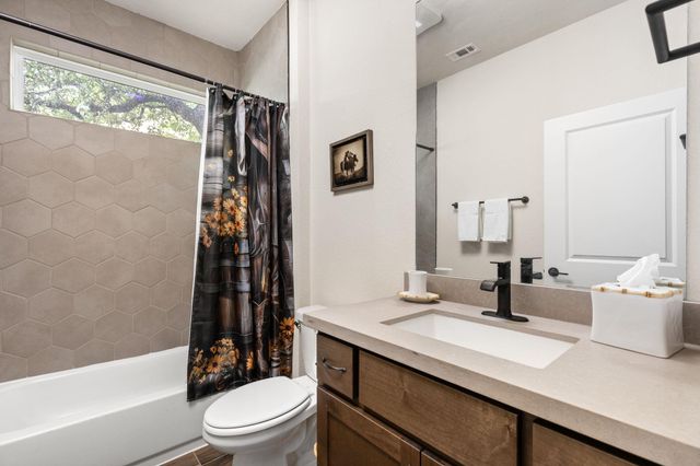 246 Toyah DR, Dripping Springs, TX 78620