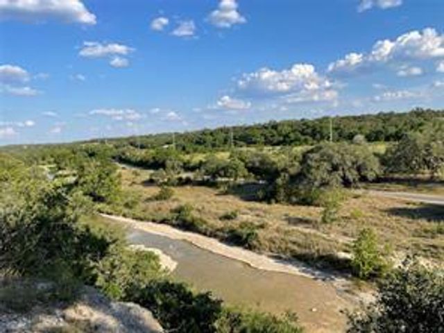 246 Toyah DR, Dripping Springs, TX 78620