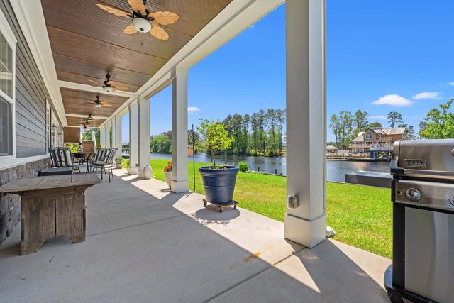 2618 Riverside Dr., Myrtle Beach, SC 29579