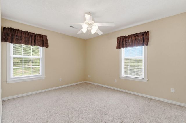 209 N Maple Street, Blue Eye, MO 65611