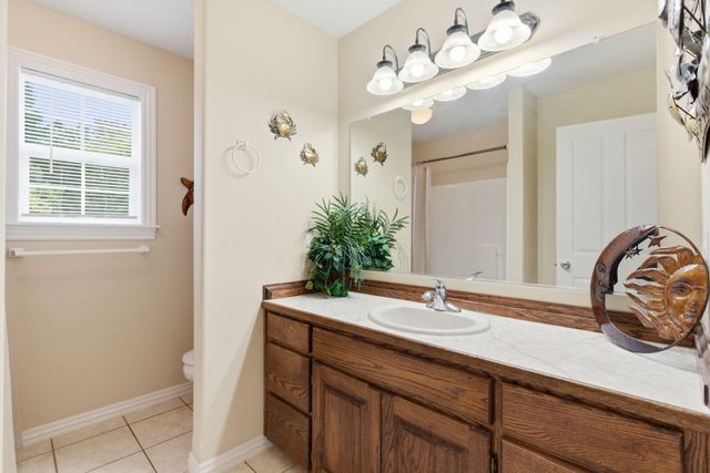 209 N Maple Street, Blue Eye, MO 65611