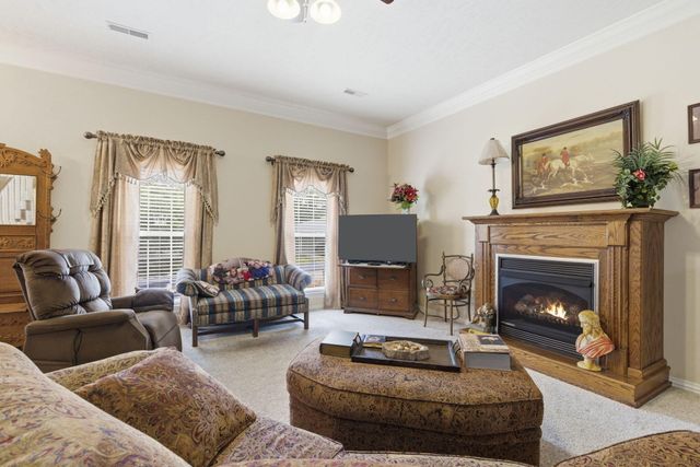 209 N Maple Street, Blue Eye, MO 65611