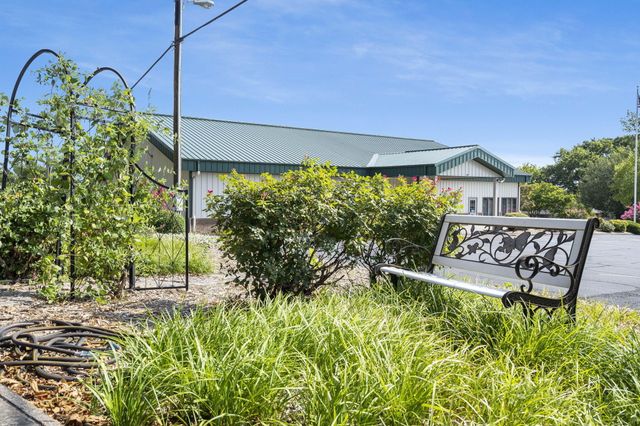 209 N Maple Street, Blue Eye, MO 65611