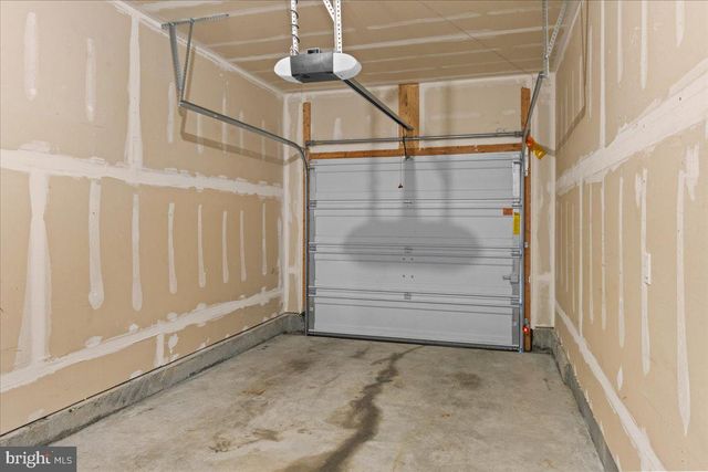 38 PEREGRINE, Burlington, NJ 08016