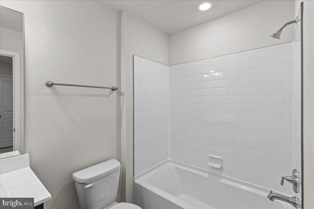 38 PEREGRINE, Burlington, NJ 08016