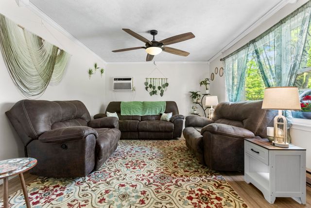 218 Woodside Lane, West Liberty, KY 41472