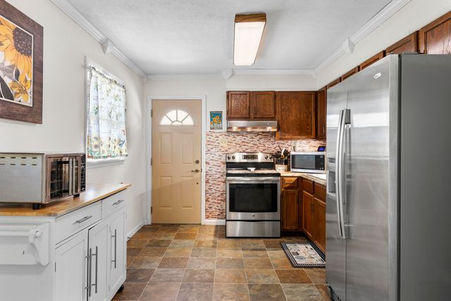 218 Woodside Lane, West Liberty, KY 41472