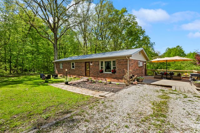 218 Woodside Lane, West Liberty, KY 41472