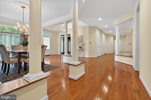 8029 HORICON POINT DR, Millersville, MD 21108