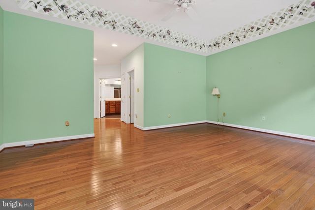 8029 HORICON POINT DR, Millersville, MD 21108