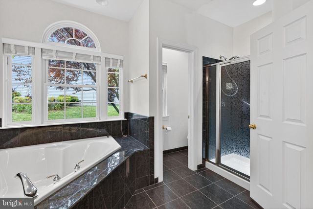 8029 HORICON POINT DR, Millersville, MD 21108