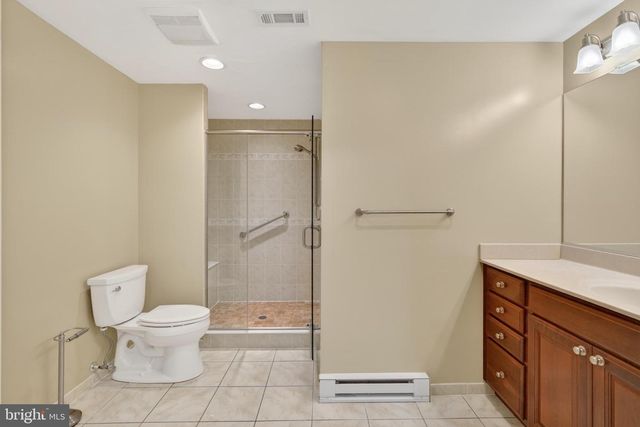 8029 HORICON POINT DR, Millersville, MD 21108