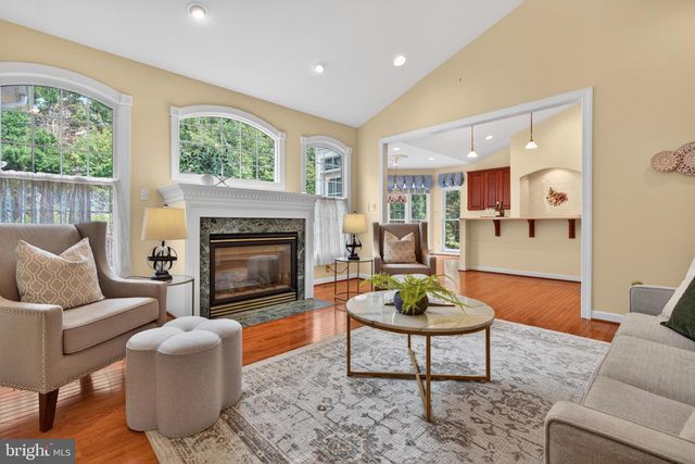 8029 HORICON POINT DR, Millersville, MD 21108