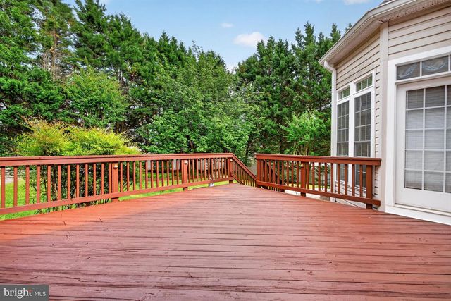 8029 HORICON POINT DR, Millersville, MD 21108