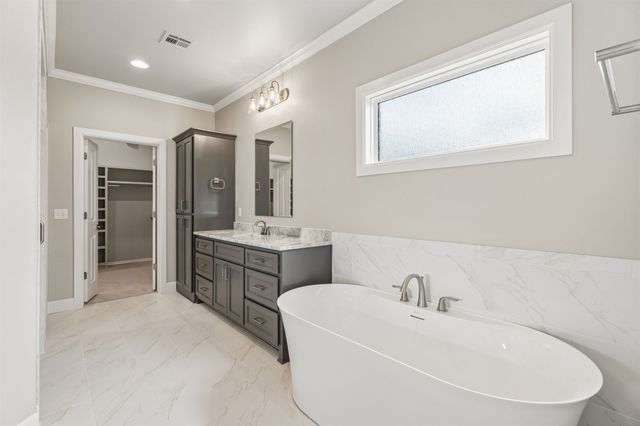 22018 E 113th Street North, Broken Arrow, OK 74014