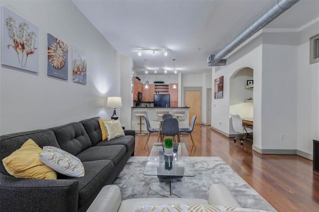 1901 Post Oak Boulevard 1106, Houston, TX 77056