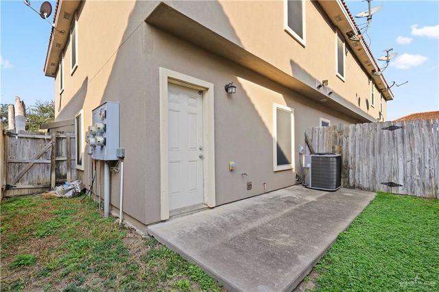 3001 S L Street, Mcallen, TX 78503