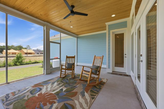 1014 Tarpon Pond Rd., North Myrtle Beach, SC 29582