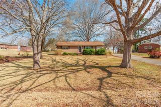 203 Cottage Place, York, SC 29745